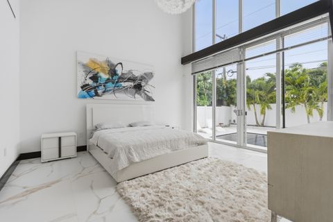 Tiny photo for 284 NE 7th Street, Boca Raton, FL 33432 (MLS # B26044261)