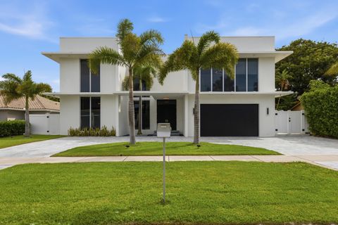 Tiny photo for 284 NE 7th Street, Boca Raton, FL 33432 (MLS # B26044261)