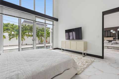 Tiny photo for 284 NE 7th Street, Boca Raton, FL 33432 (MLS # B26044261)