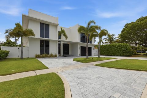 Tiny photo for 284 NE 7th Street, Boca Raton, FL 33432 (MLS # B26044261)