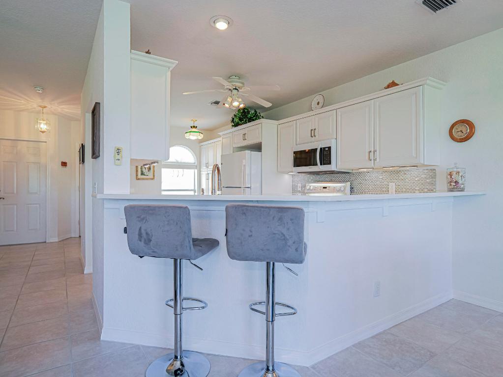 RIVERSIDE AT SANDS CONDOMINIUM - Residential