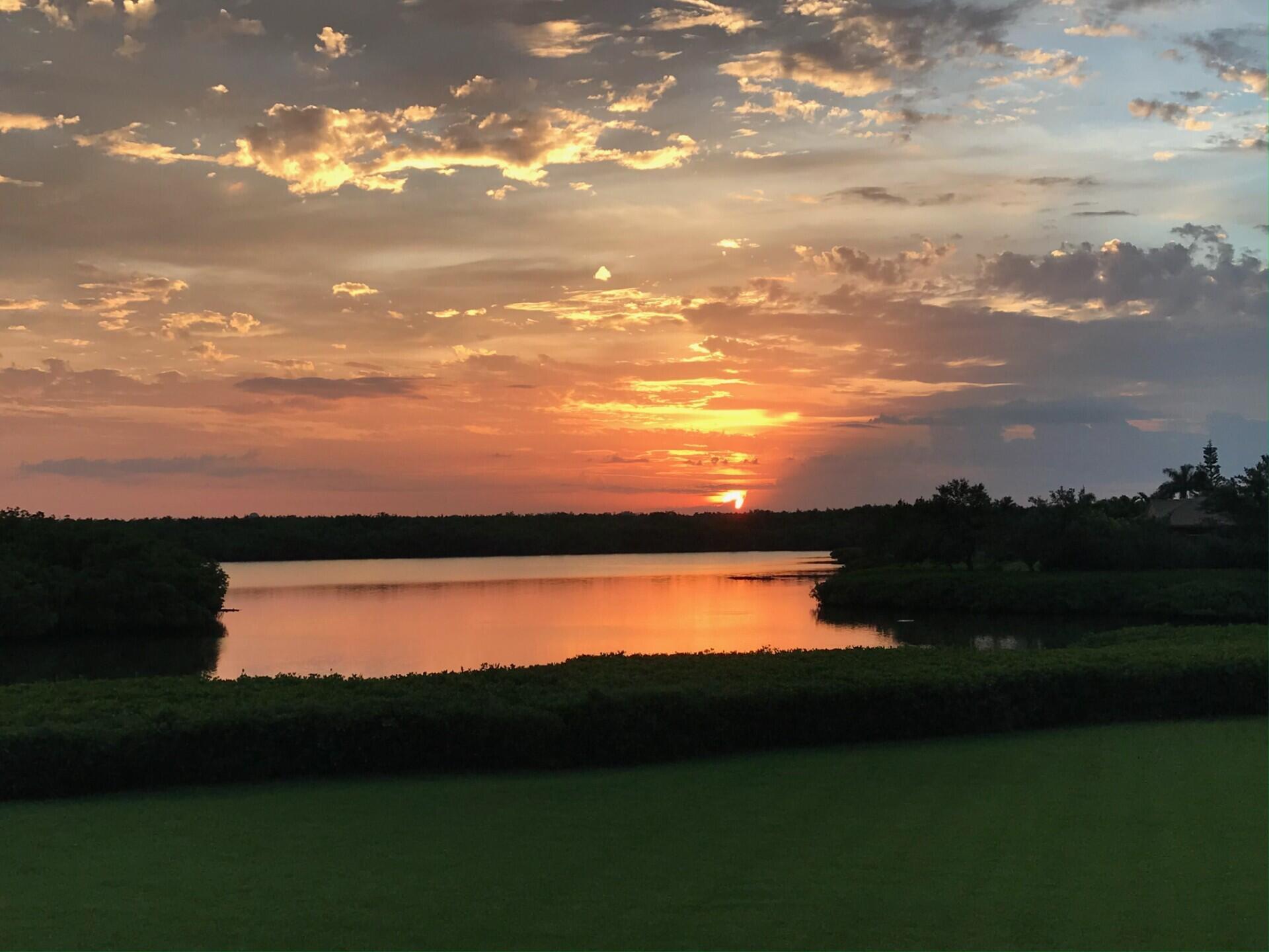 RIVERSIDE AT SANDS CONDOM - Residential