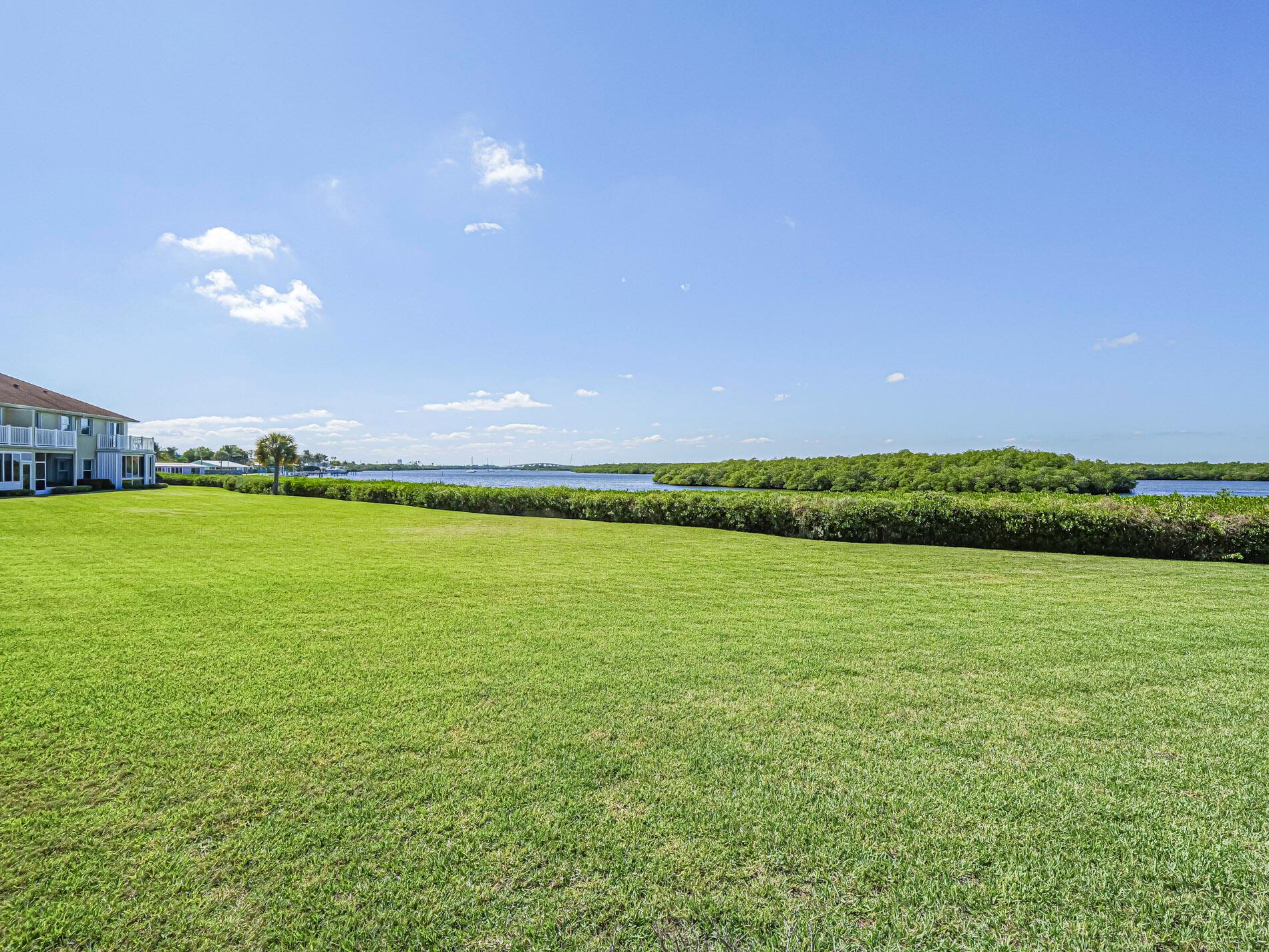 RIVERSIDE AT SANDS CONDOM - Residential