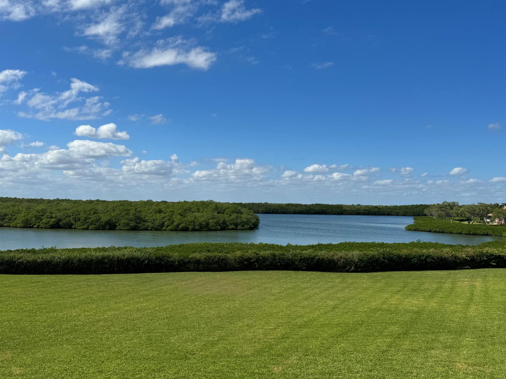 RIVERSIDE AT SANDS CONDOM - Residential