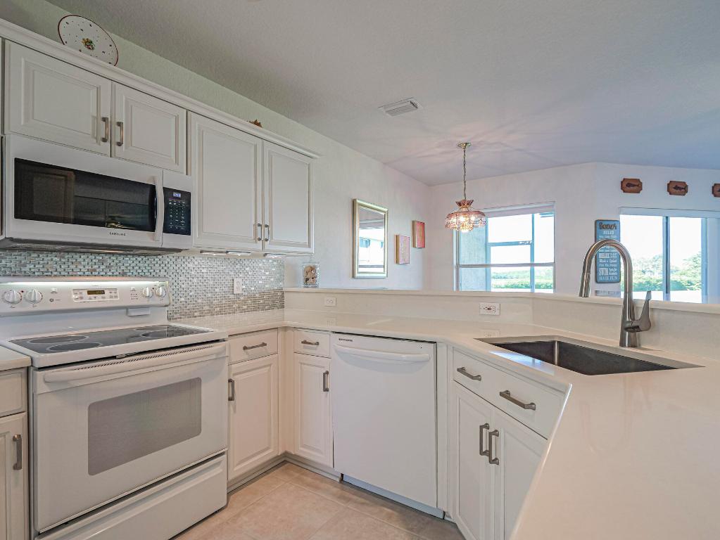 RIVERSIDE AT SANDS CONDOMINIUM - Residential