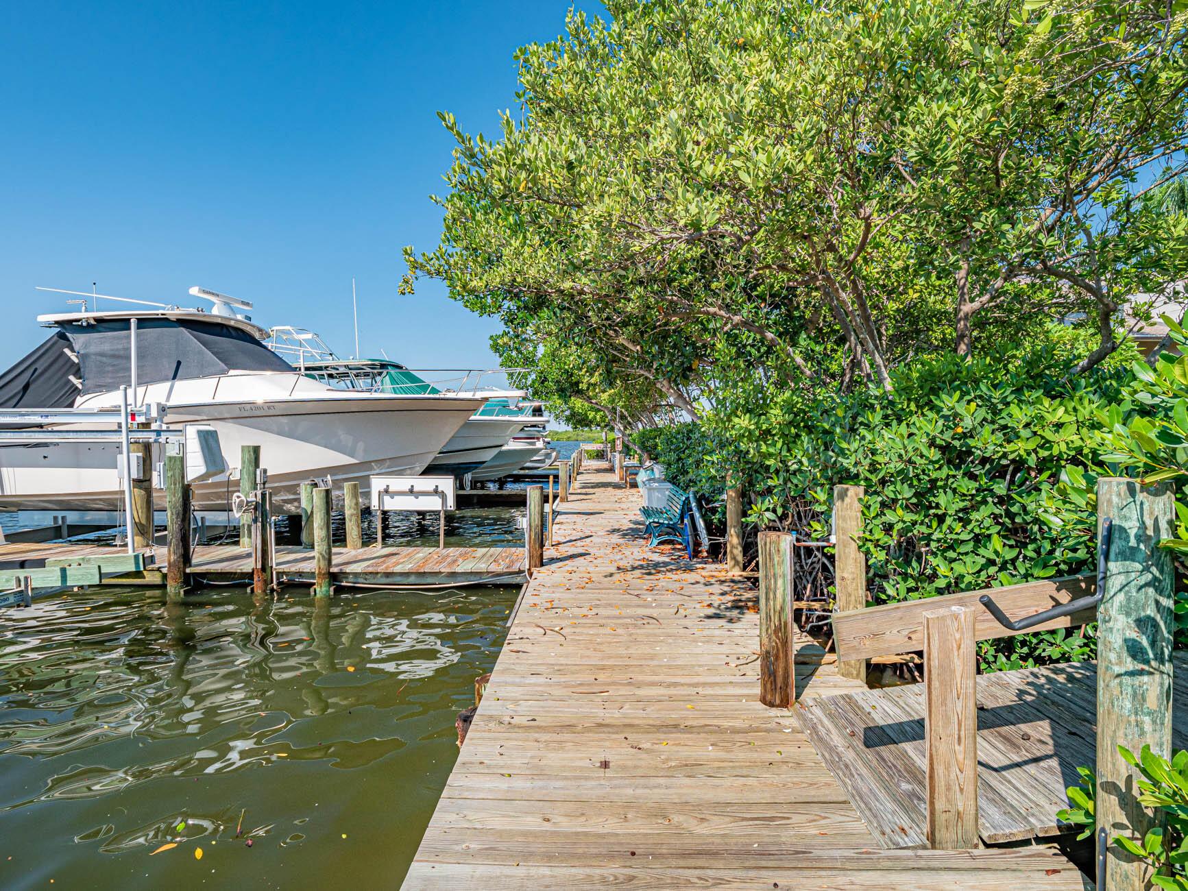 RIVERSIDE AT SANDS CONDOM - Residential