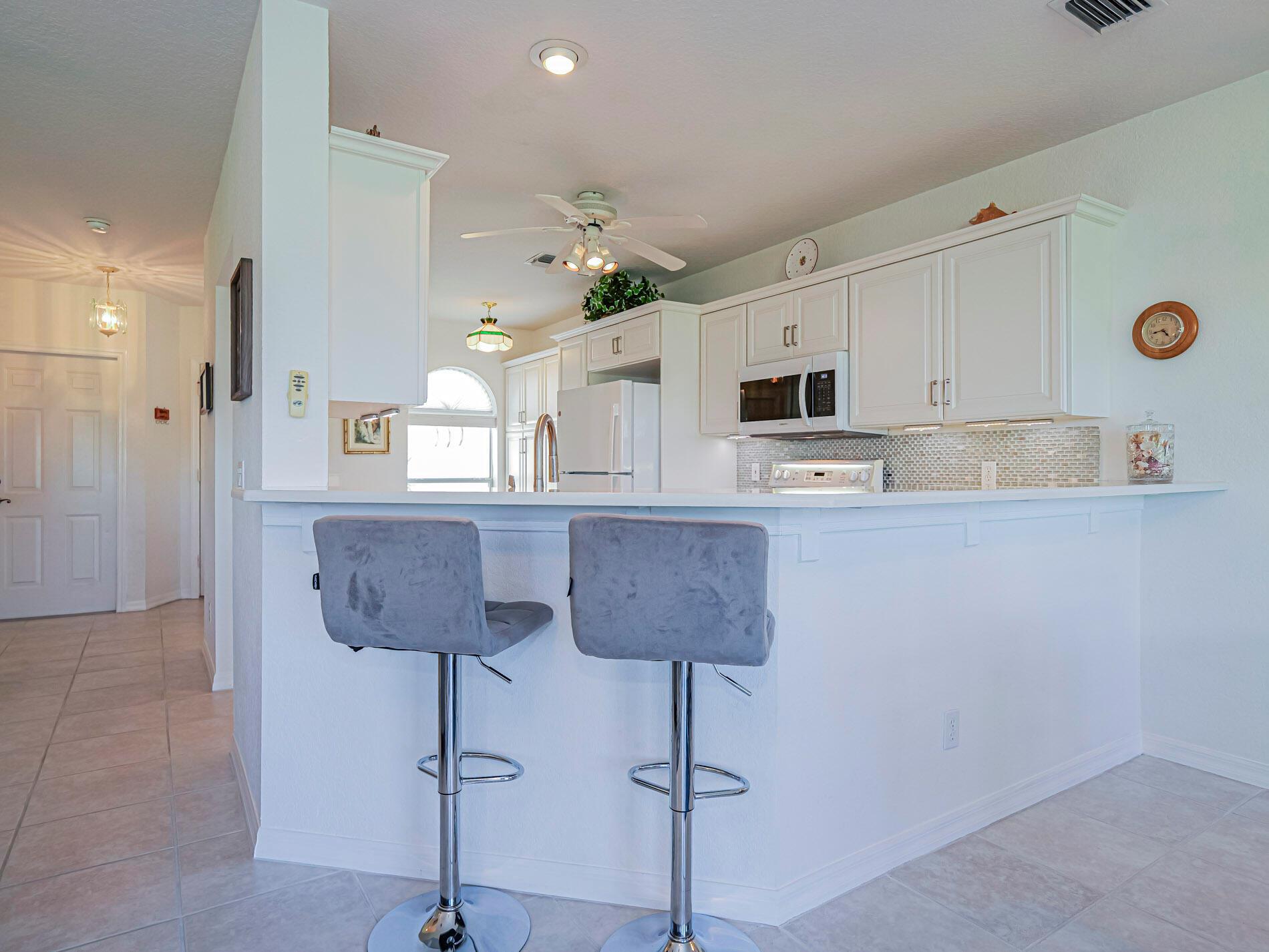 RIVERSIDE AT SANDS CONDOM - Residential