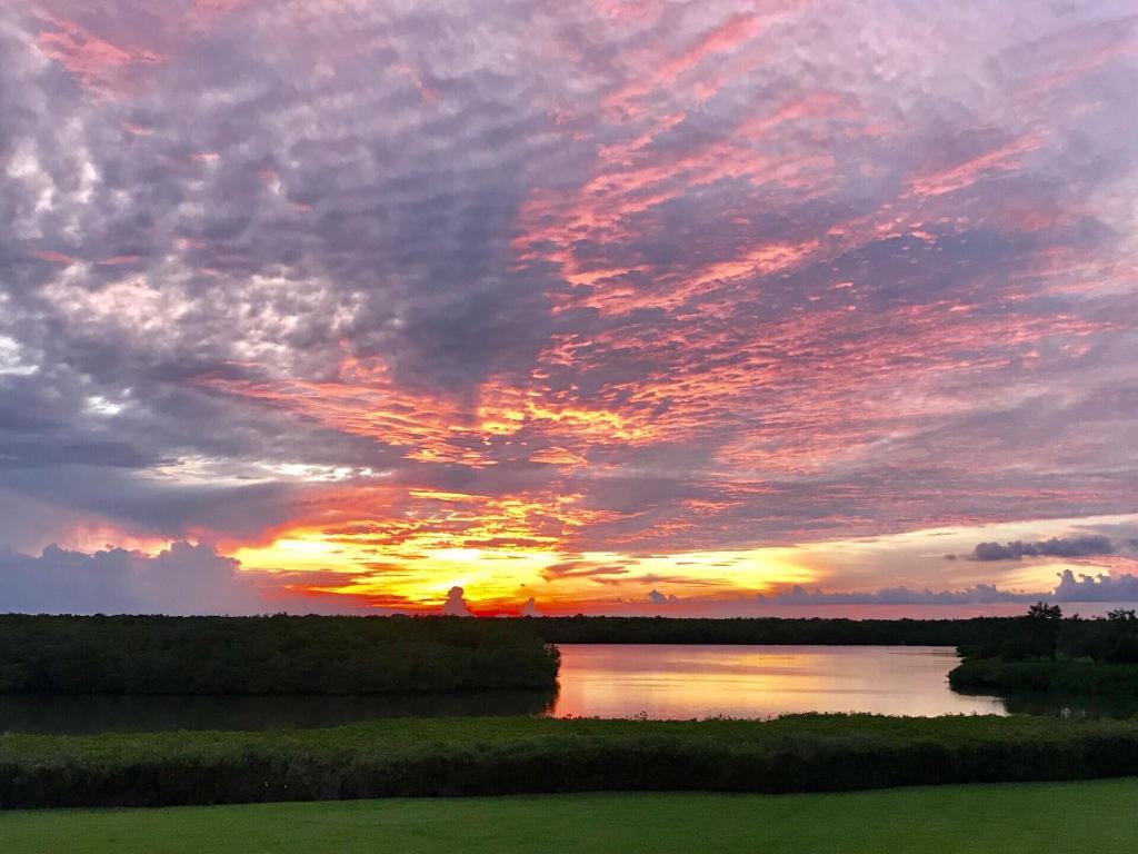 RIVERSIDE AT SANDS CONDOMINIUM - Residential