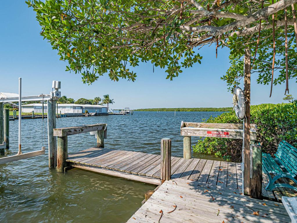 RIVERSIDE AT SANDS CONDOMINIUM - Residential