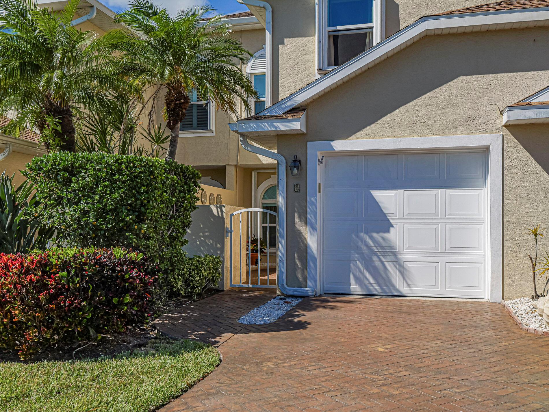 RIVERSIDE AT SANDS CONDOM - Residential