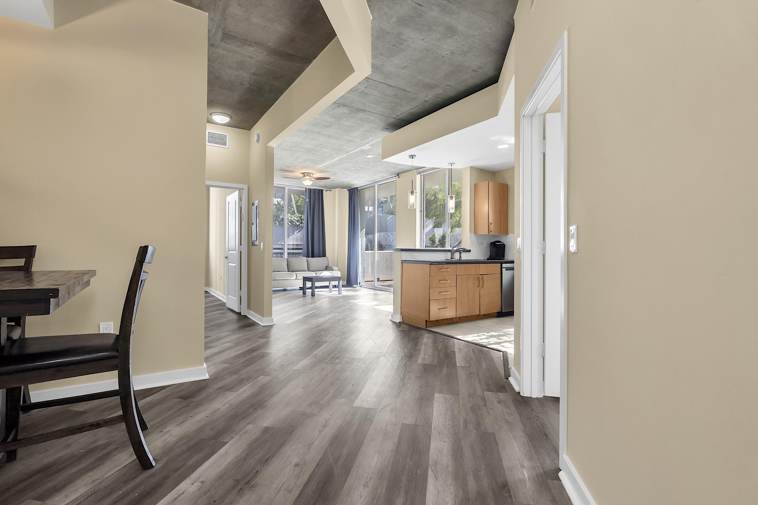 300 S Australian Avenue 618