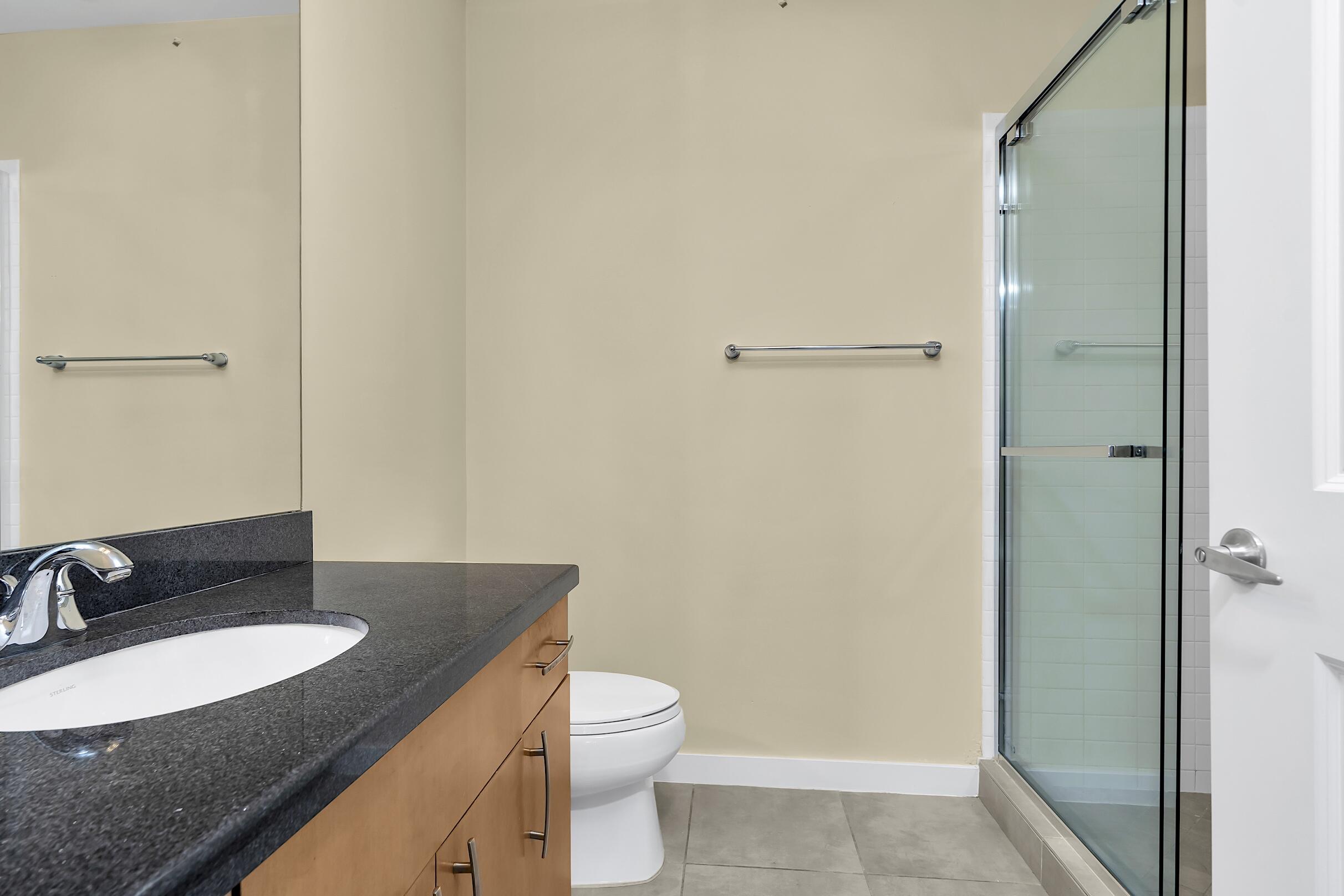 EDGE CONDO - Residential