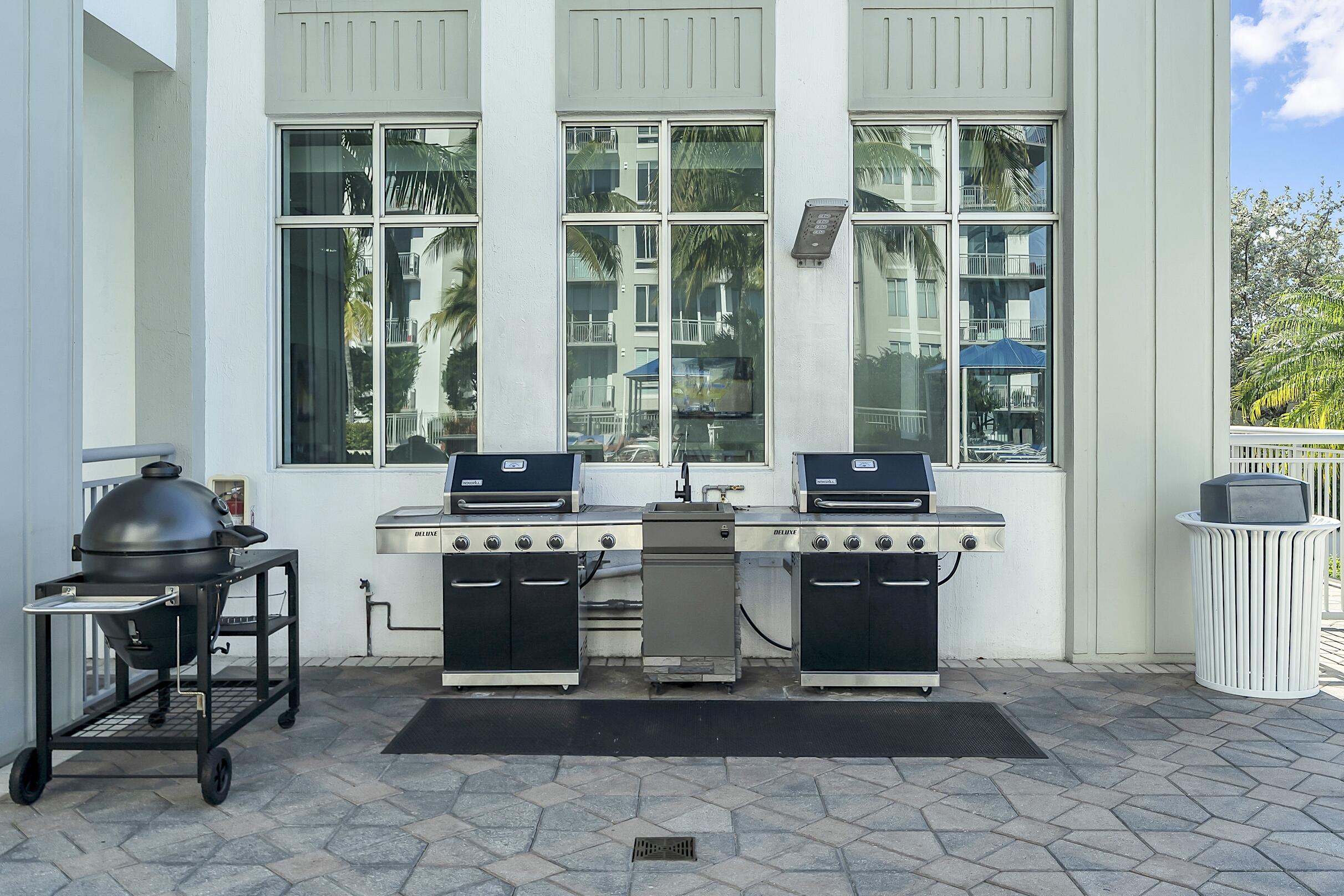 EDGE CONDO - Residential