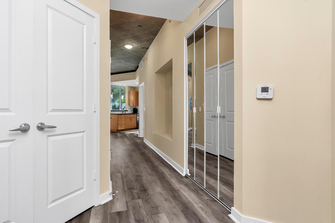 300 S Australian Avenue 618