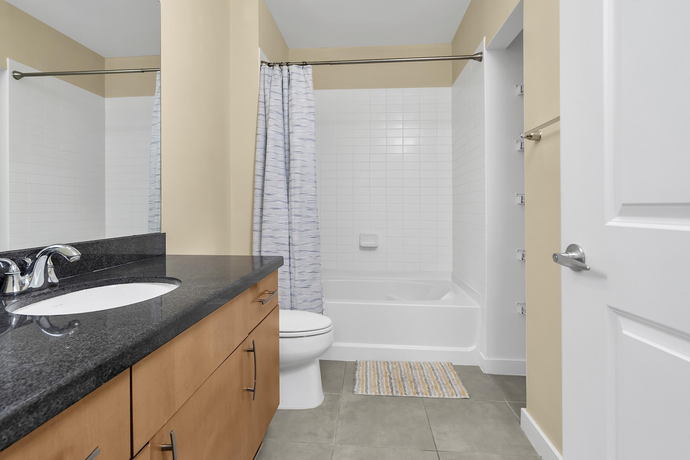 EDGE CONDO - Residential