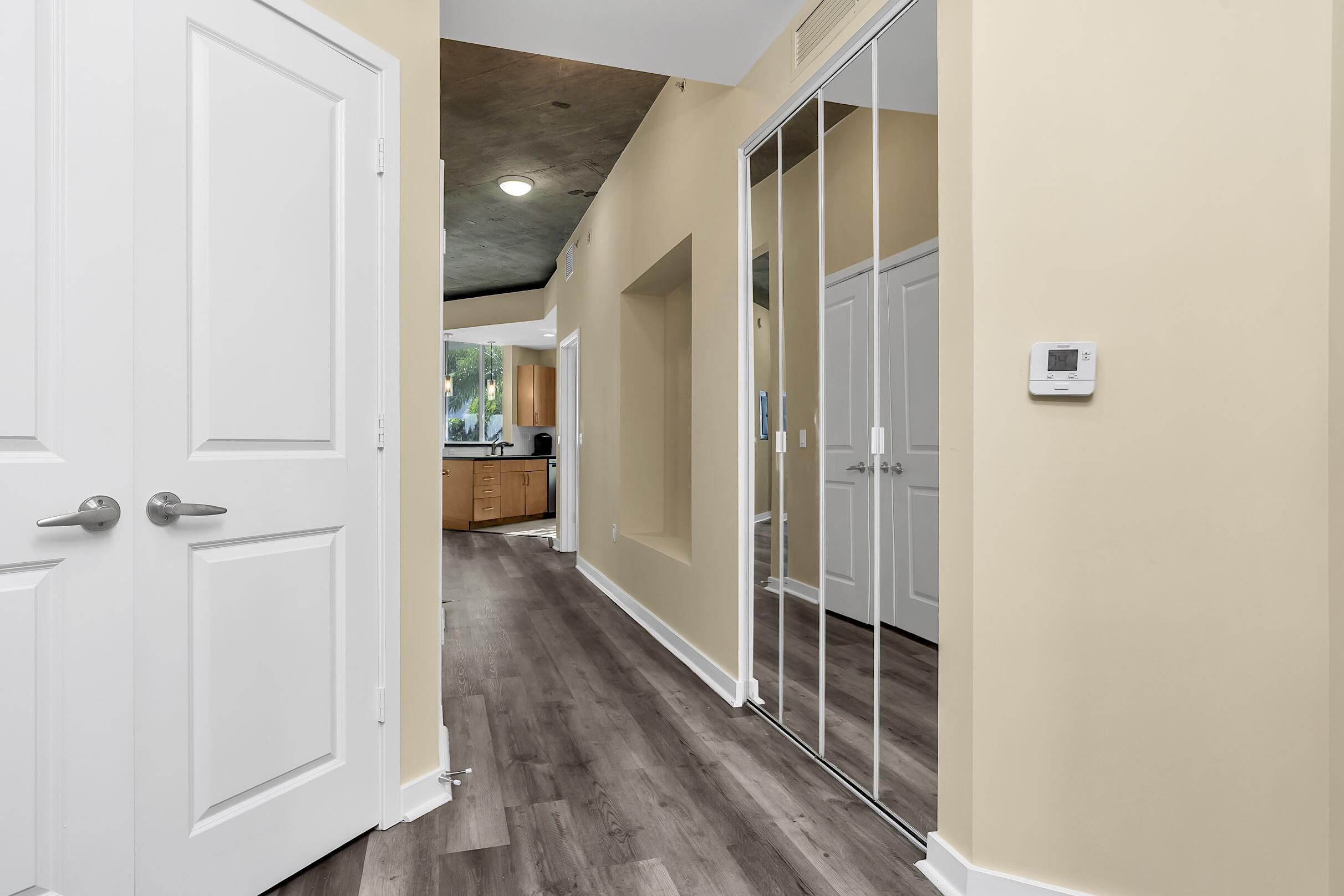 300 S Australian Avenue 618