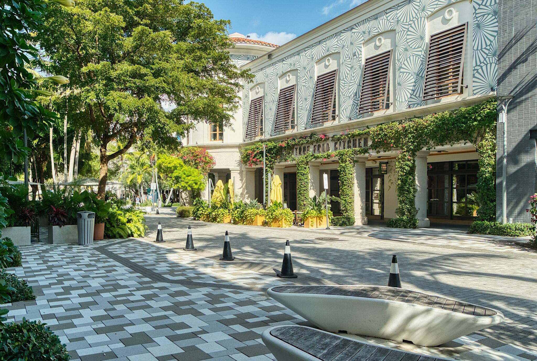 EDGE CONDO - Residential