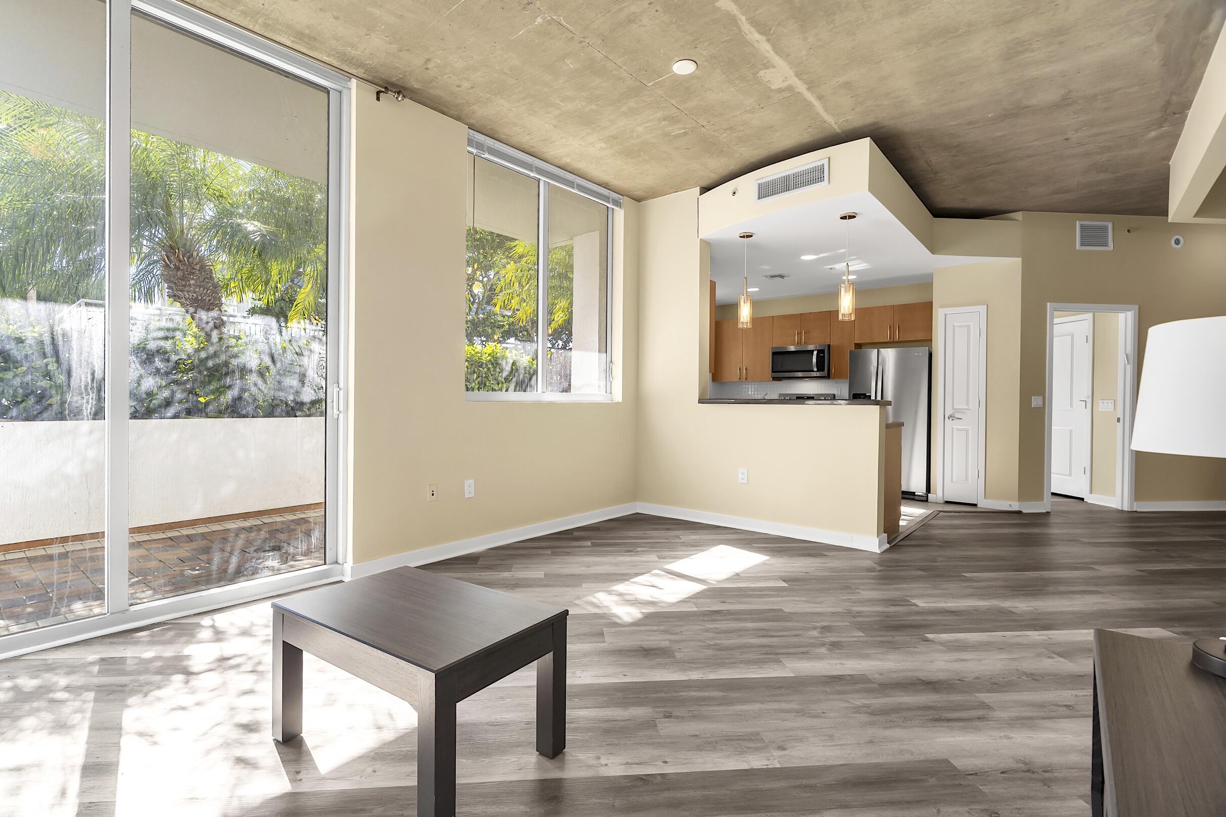 EDGE CONDO - Residential