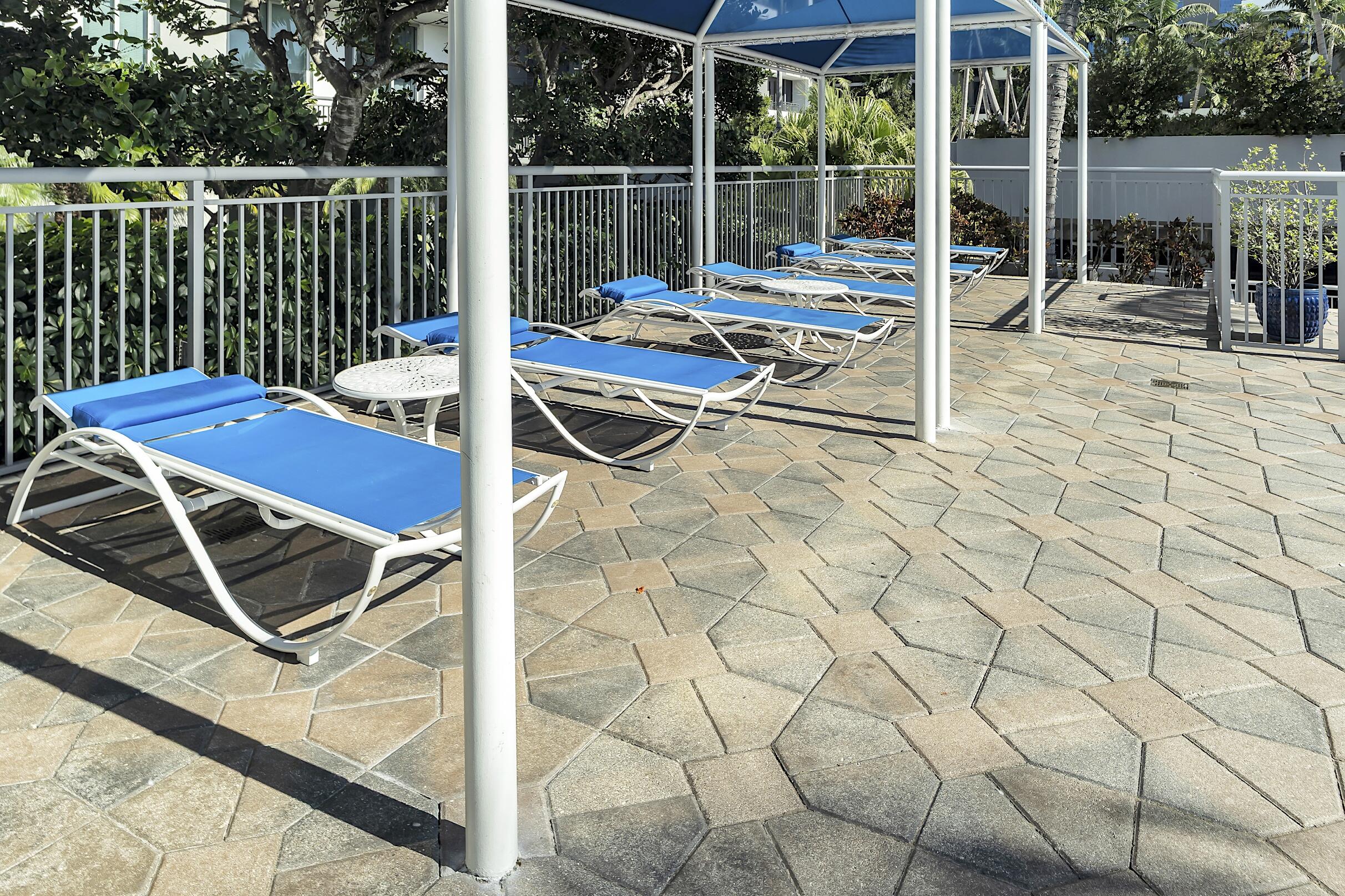 EDGE CONDO - Residential