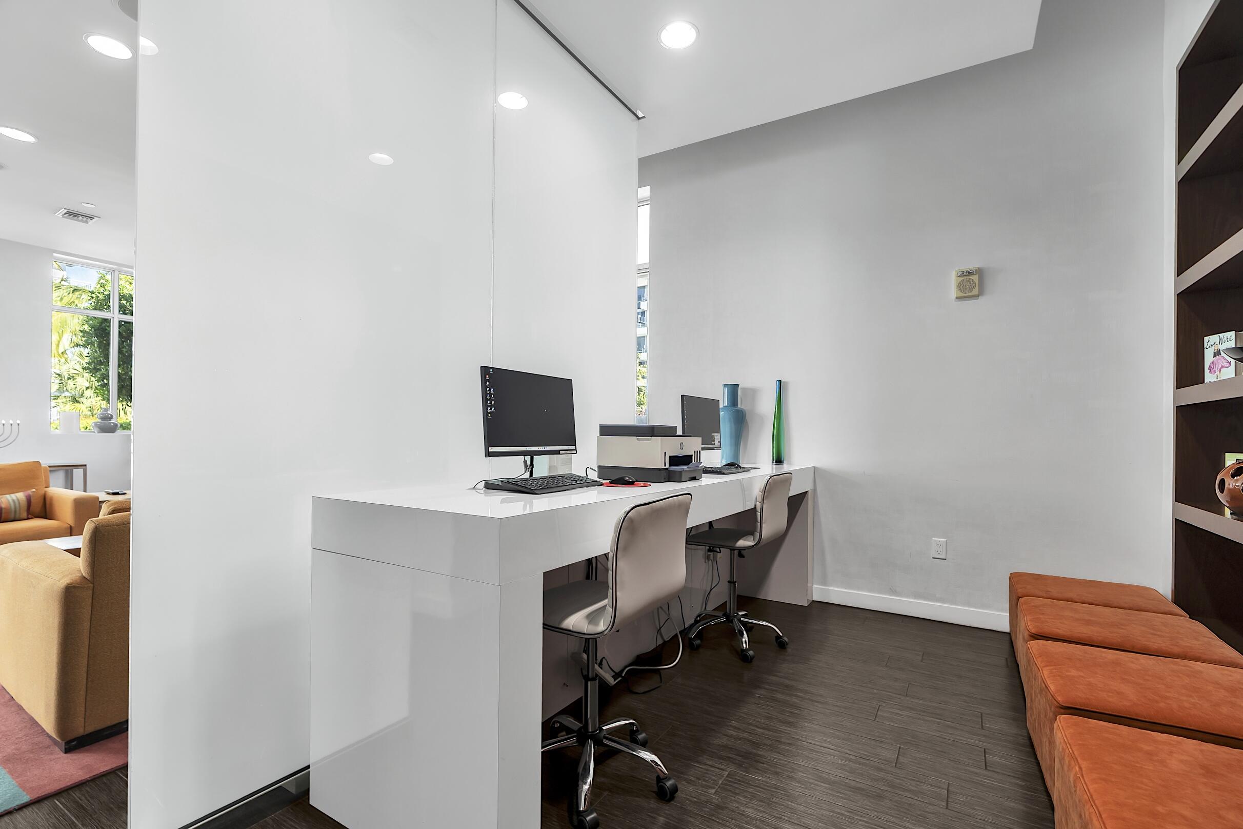 EDGE CONDO - Residential