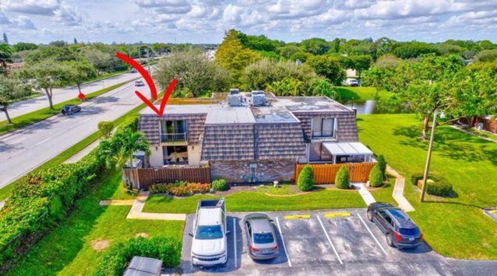 Photo of 1530 N Forest Lakes Circle B Circle, West Palm Beach, FL 33406 (MLS # R11124231)