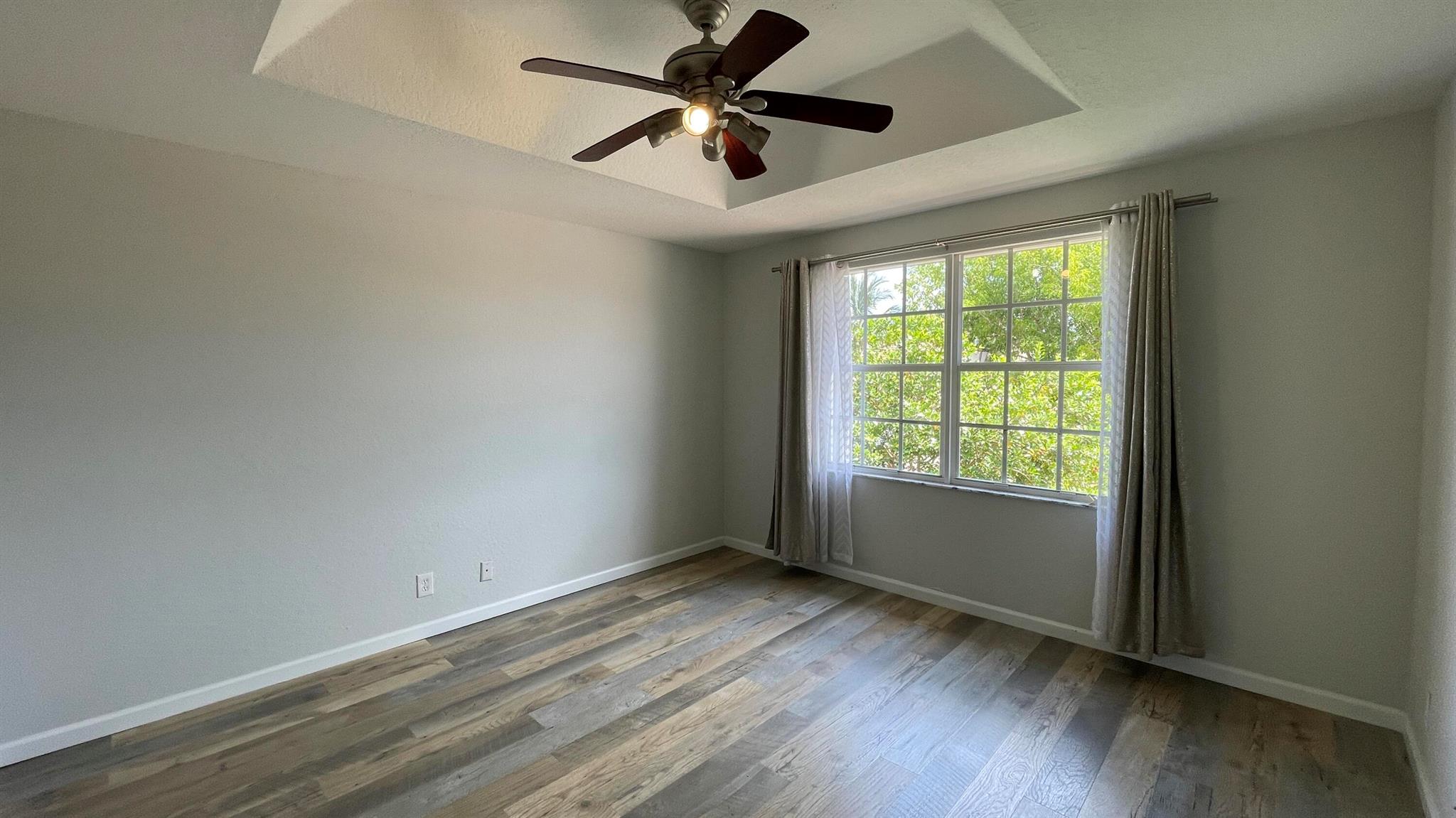 LIBERTY BAY - Residential Lease