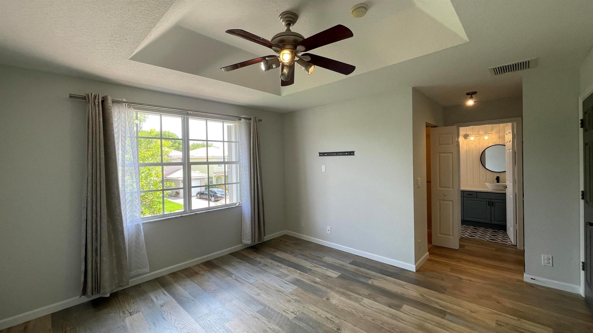 LIBERTY BAY - Residential Lease