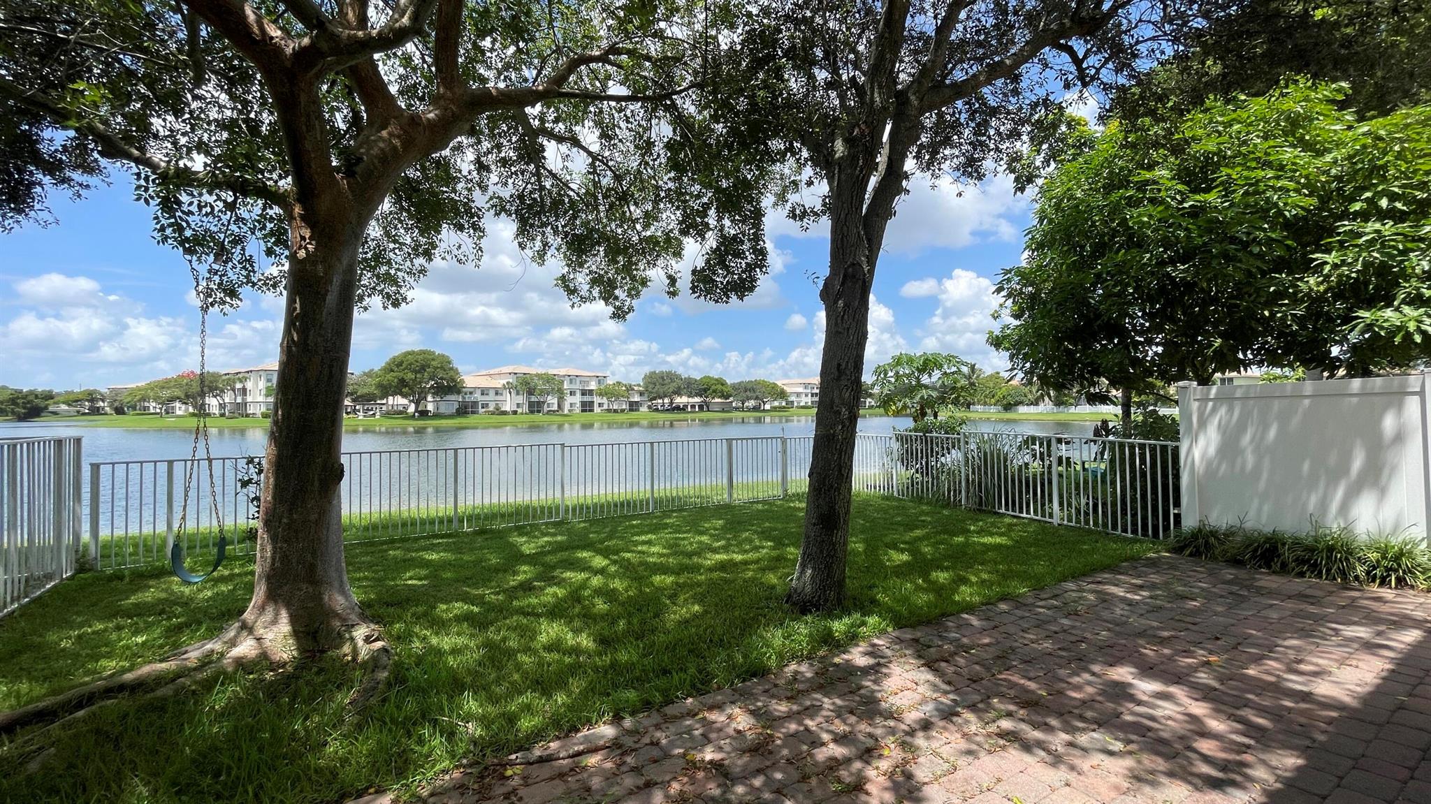 LIBERTY BAY - Residential Lease