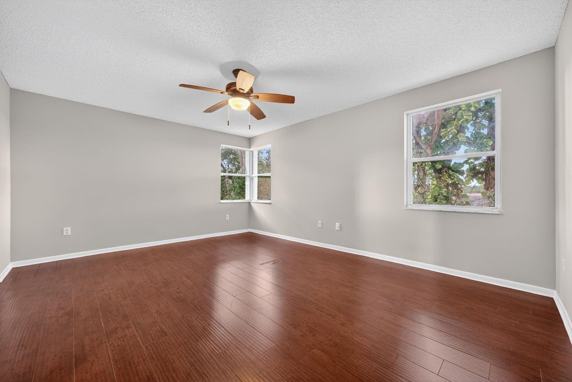 GOVERNORS WALK - Residential