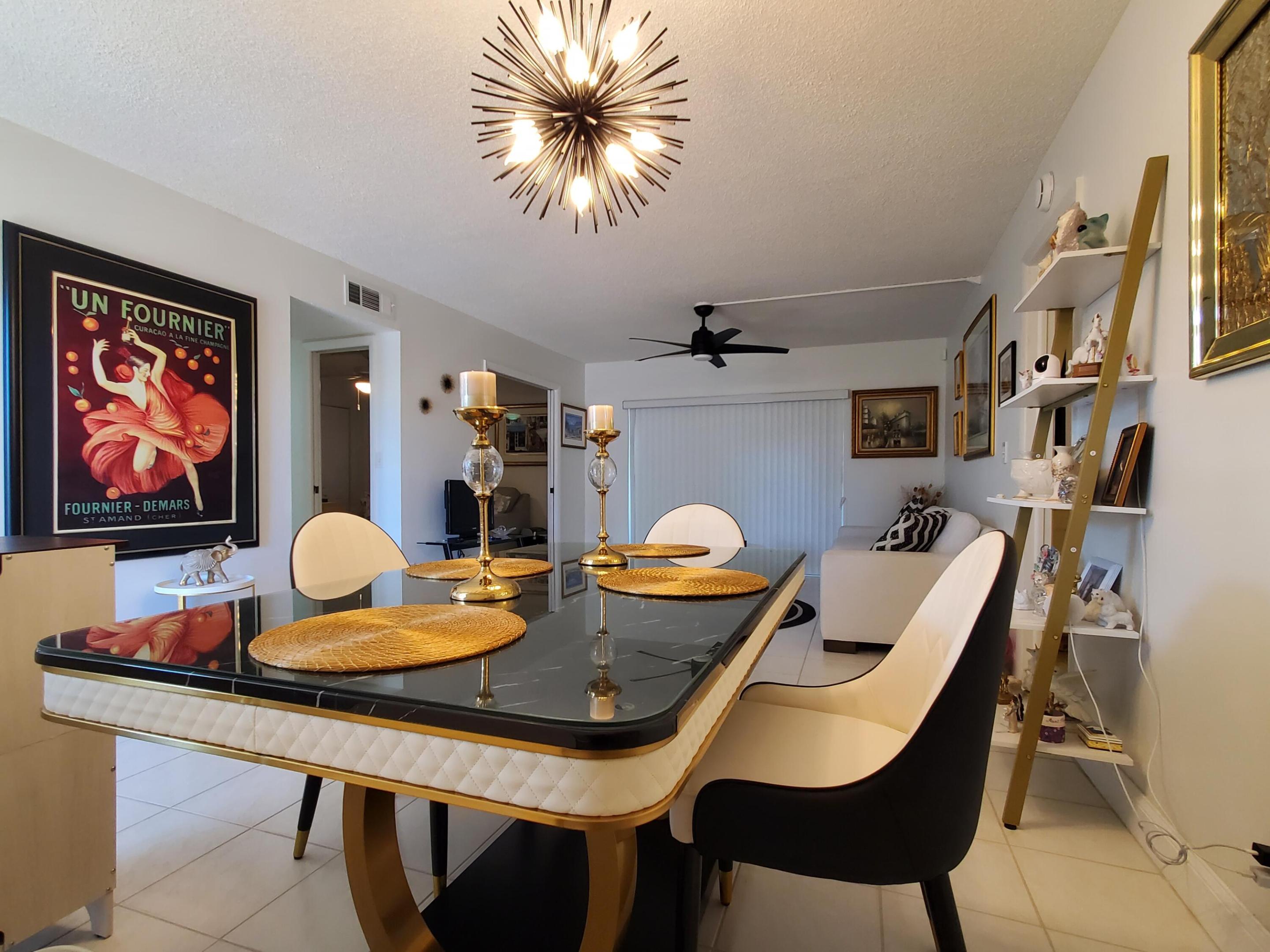 PALM GREENS AT VILLA DEL RAY CONDO II - Residential