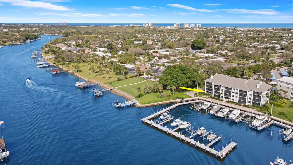 Photo of 515 Bay Colony Drive N, Juno Beach, FL 33408 (MLS # R11085528)