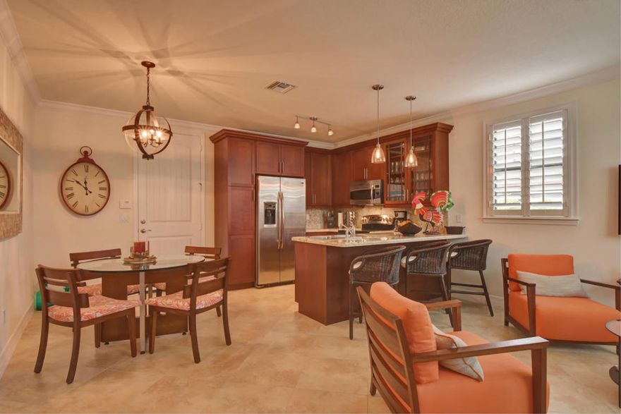 TWO STORY CORNER TOWNHOUSE, COMPLETELY EQUIPPED AND PROFESSIONALLY DECORATED. PORCELAIN FLOORS IN MAIN FLOOR AND WOOD FLOORS IN BEDROOMS. 2 CAR GARAGE. GATED COMMUNITY ACCROS THE STREET FORM THE BEACH.  AVAILABLE FOR SEASONAL OR ANNUAL RENTAL. SEASONAL LEASE AVAILABLE FOR A MINIMUM OF 4 MONTHS AT $4,000 PER MONTH.