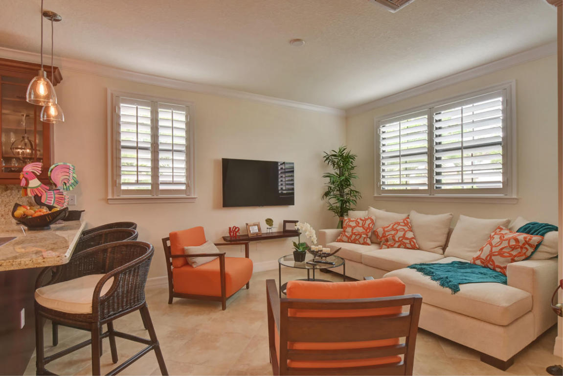 Barefoot Beach Villas - Residential Lease