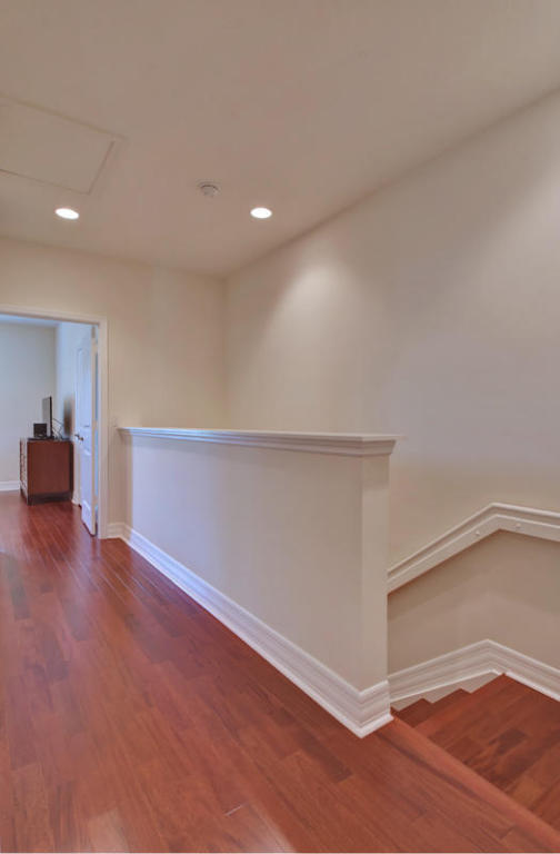 Barefoot Beach Villas - Residential Lease