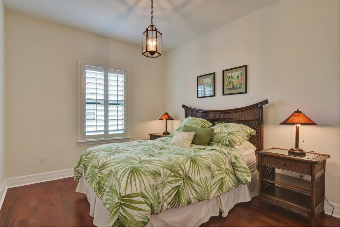 Barefoot Beach Villas - Residential Lease