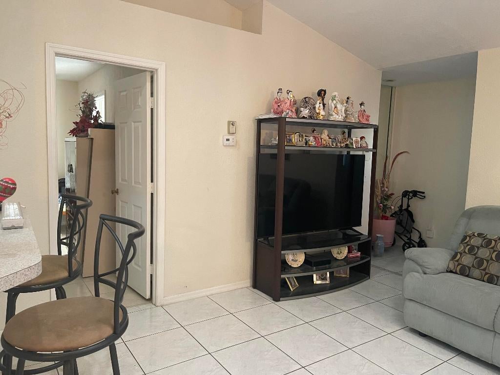 Photo of 742 SW Jacoby Avenue, Port Saint Lucie, FL 34953 (MLS # R10979651)
