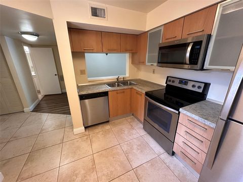 Tiny photo for 729 NW 91st Terrace #729, Plantation, FL 33324 (MLS # F10551579)