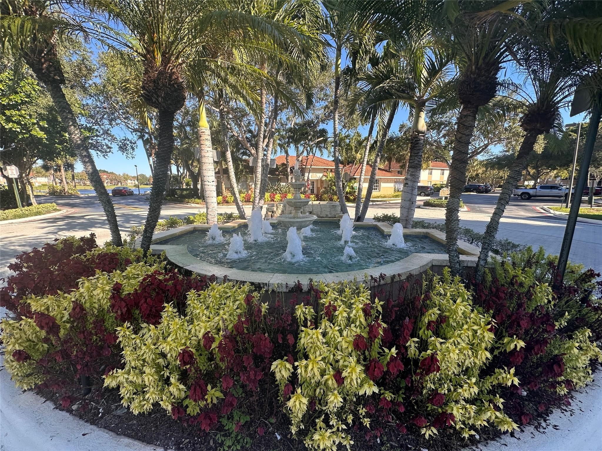 THE COLONNADES - Residential