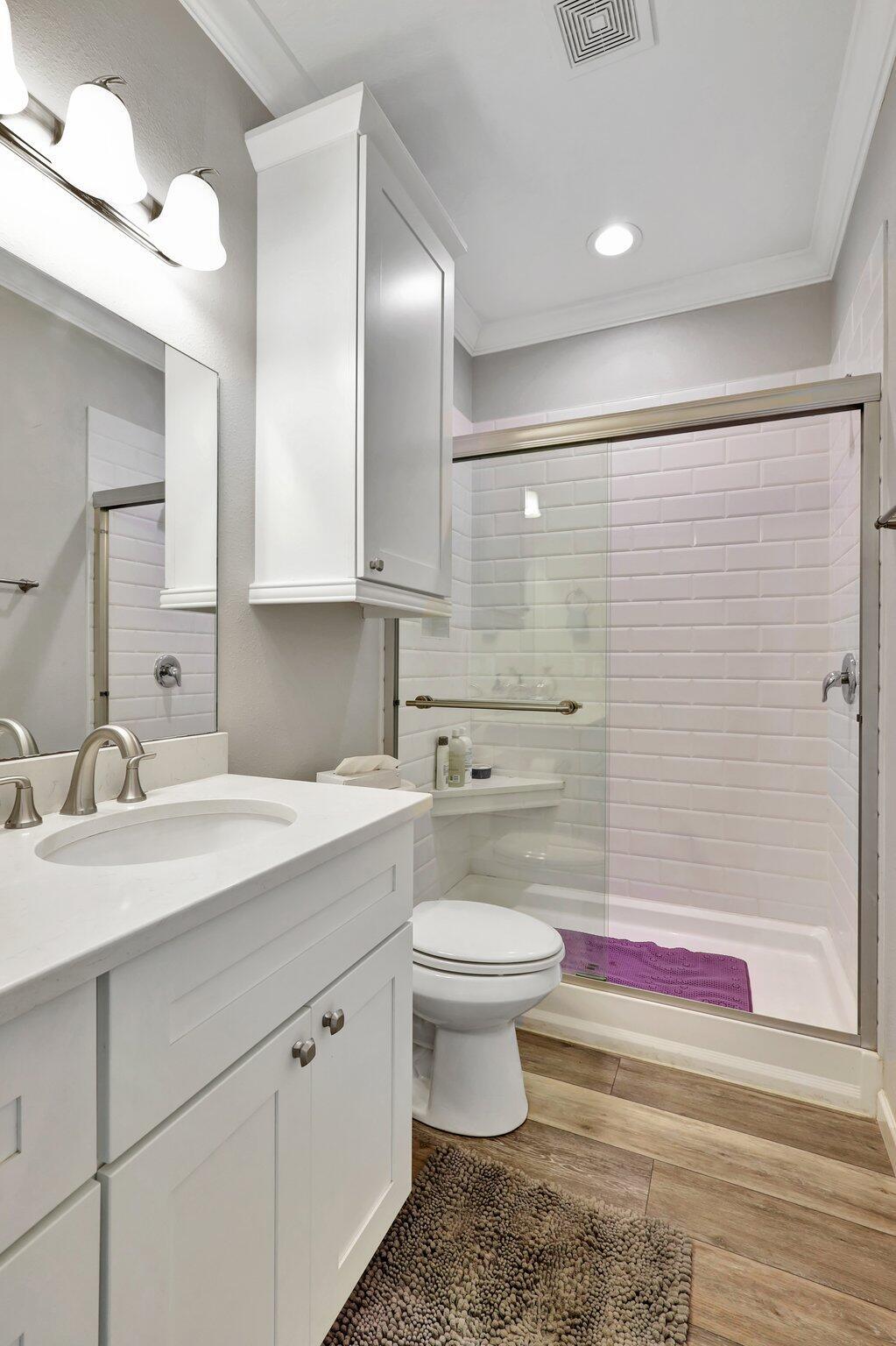 VENTURE OUT SECTION C - Residential Lease