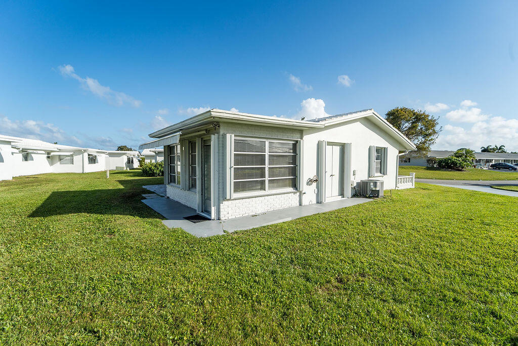 PALM BEACH LEISUREVILLE SEC 8 - Residential
