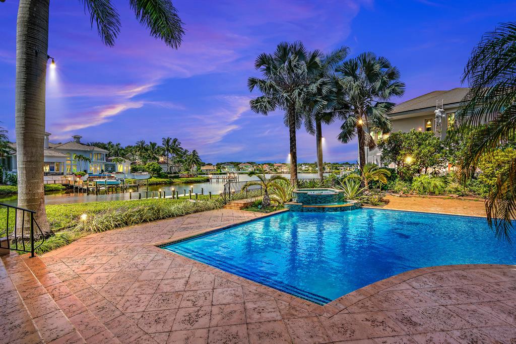 Admirals Cove - Residential