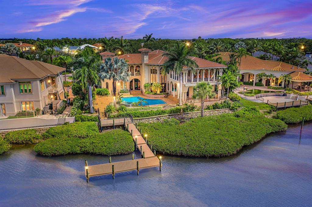 Admirals Cove - Residential