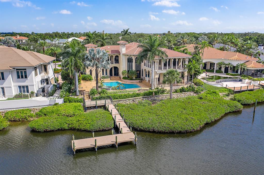 Admirals Cove - Residential