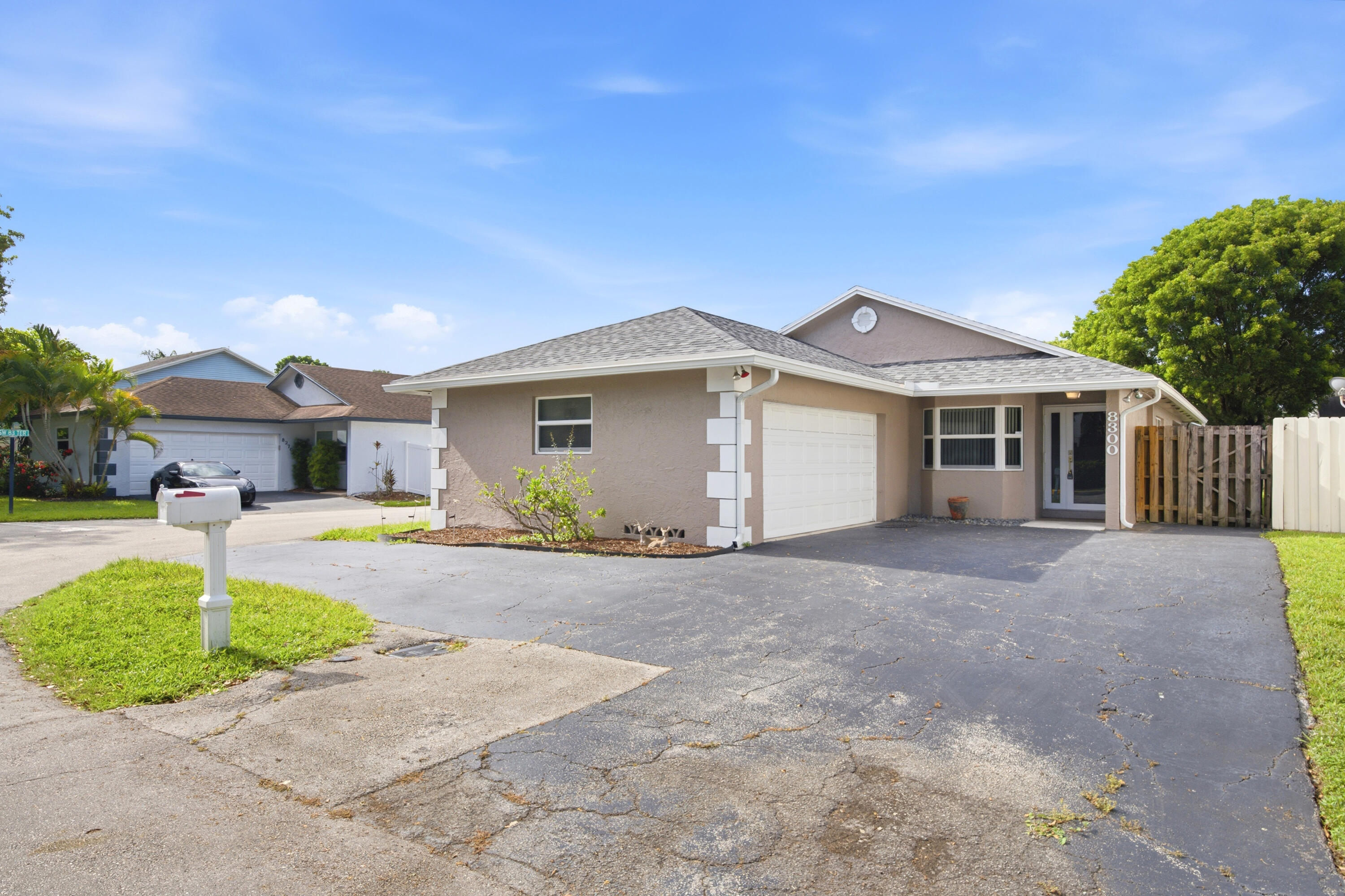 8300 SW 41ST Street