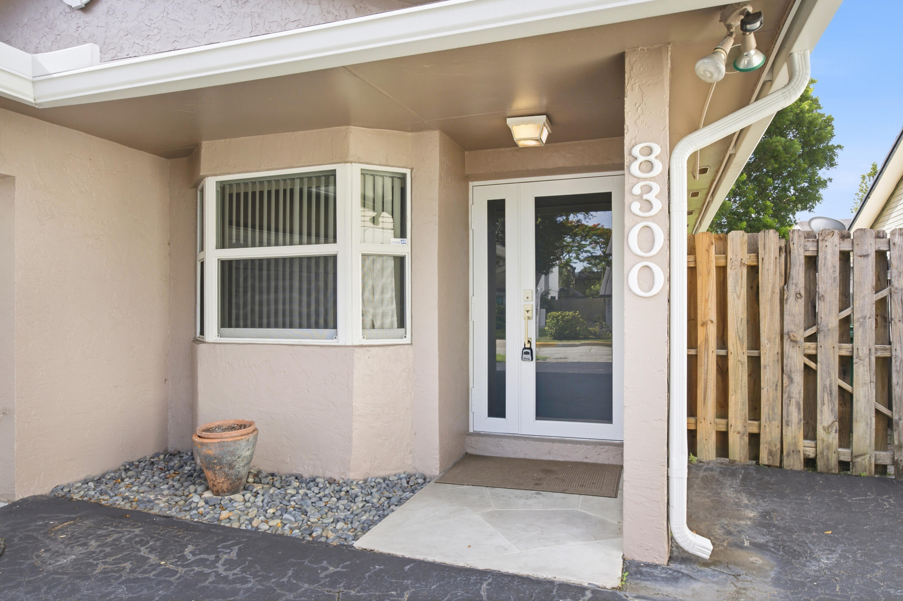 8300 SW 41ST Street