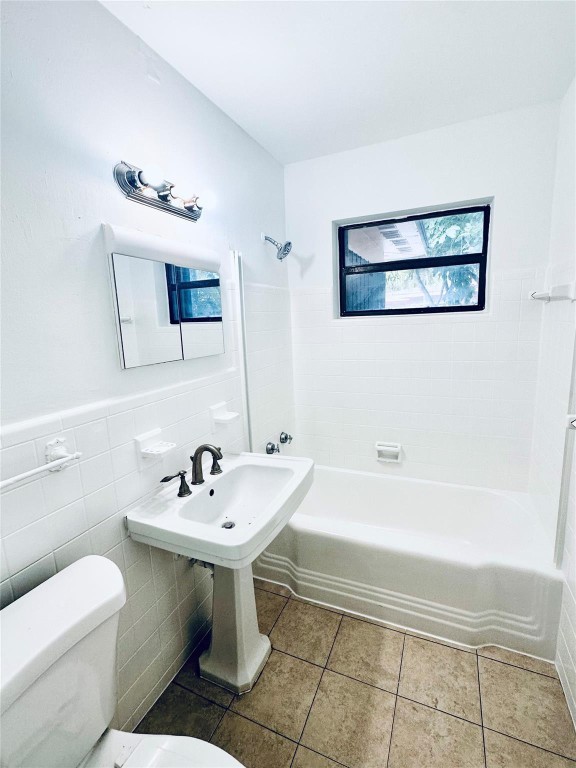 Melrose Park Sec 6 Green - Residential