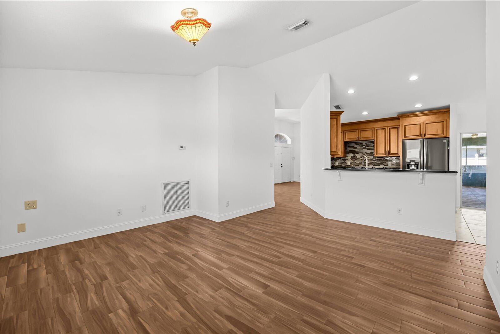 PORT ST LUCIE SECTION 17 - Residential