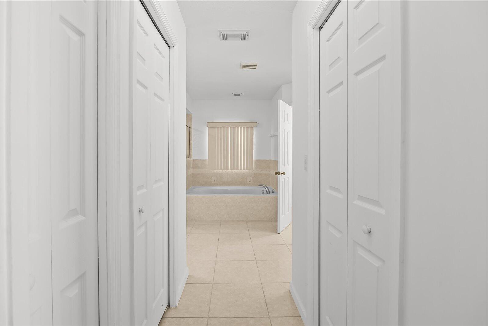 PORT ST LUCIE SECTION 17 - Residential