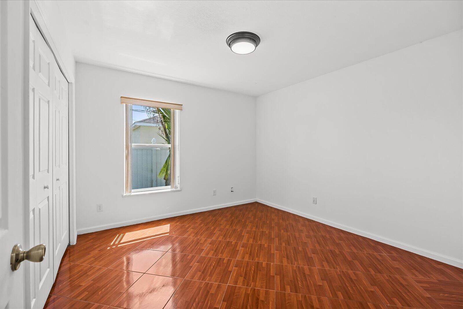 PORT ST LUCIE SECTION 17 - Residential