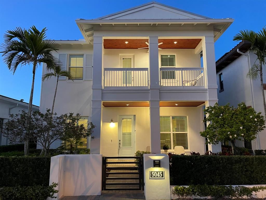 Photo of 5045 Grandiflora Road Rd, Palm Beach Gardens, FL 33418 (MLS # R10781691)